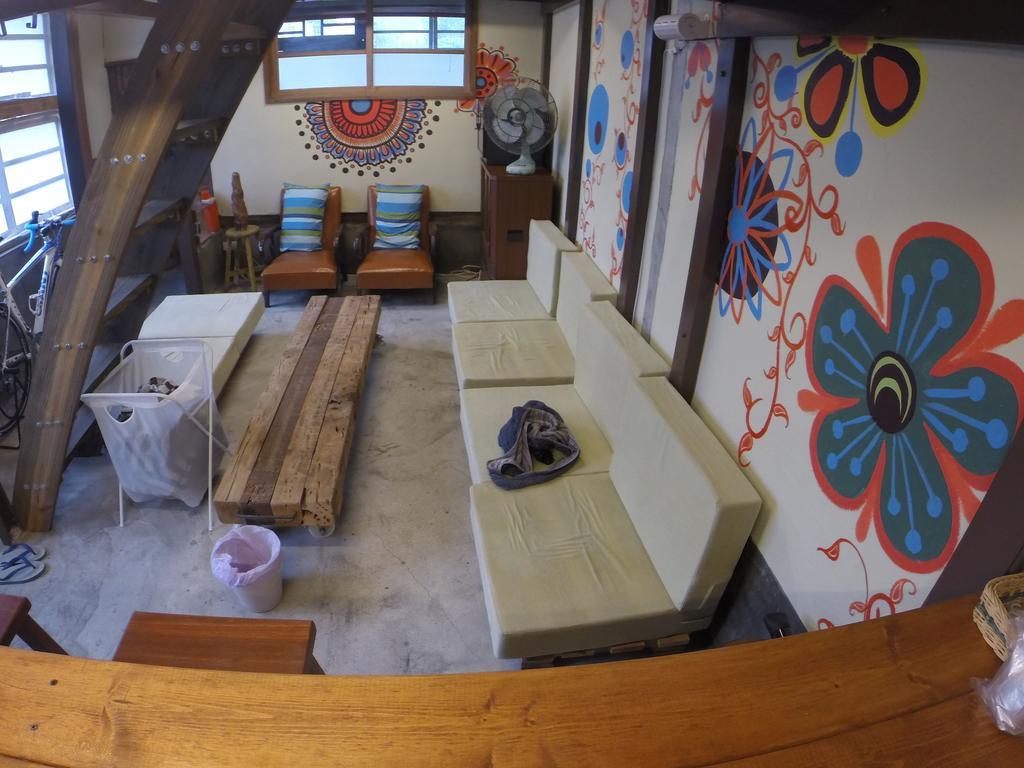 2F Hostel Taitung Luaran gambar